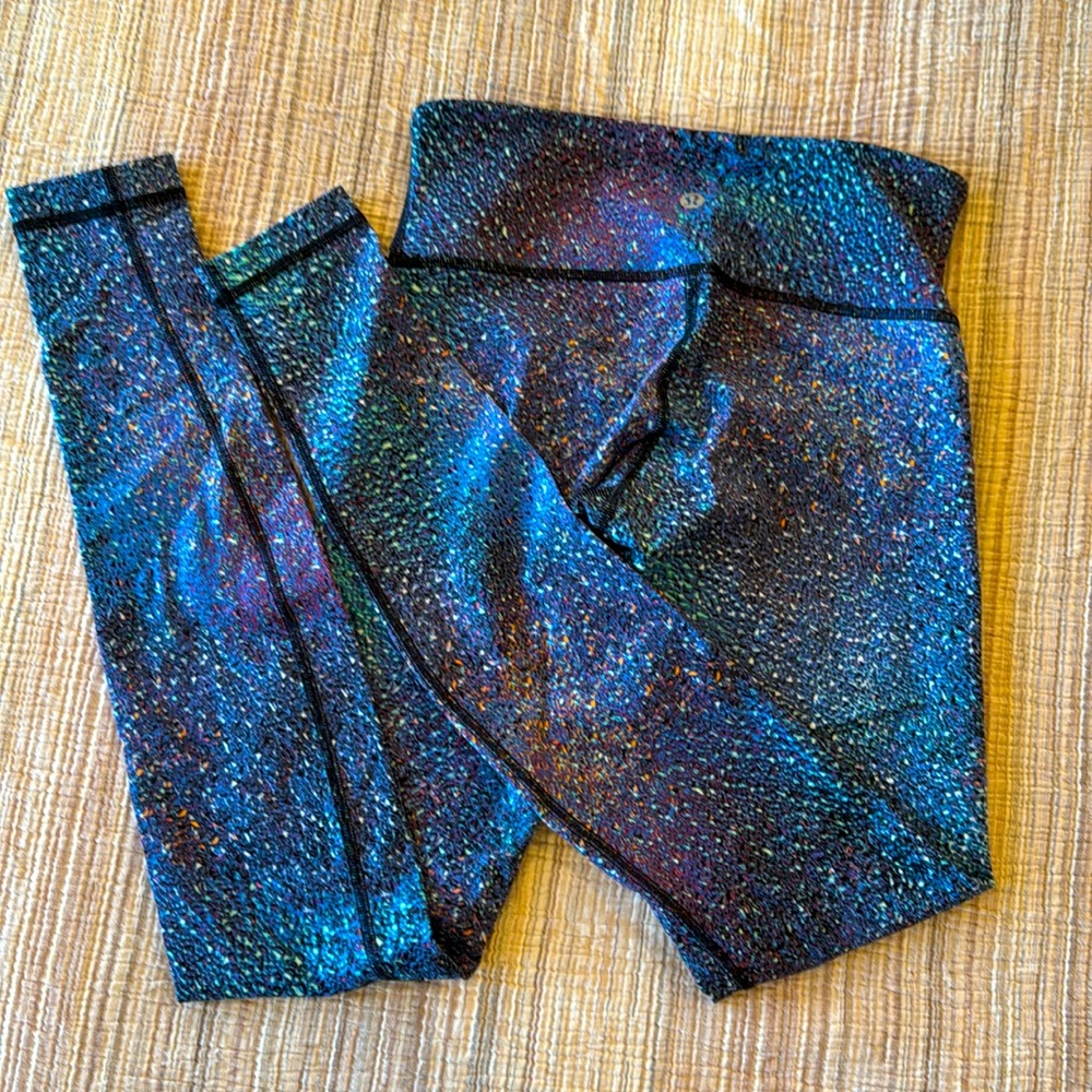 Lululemon wunder under pant  III / Leggings size 4 Blue